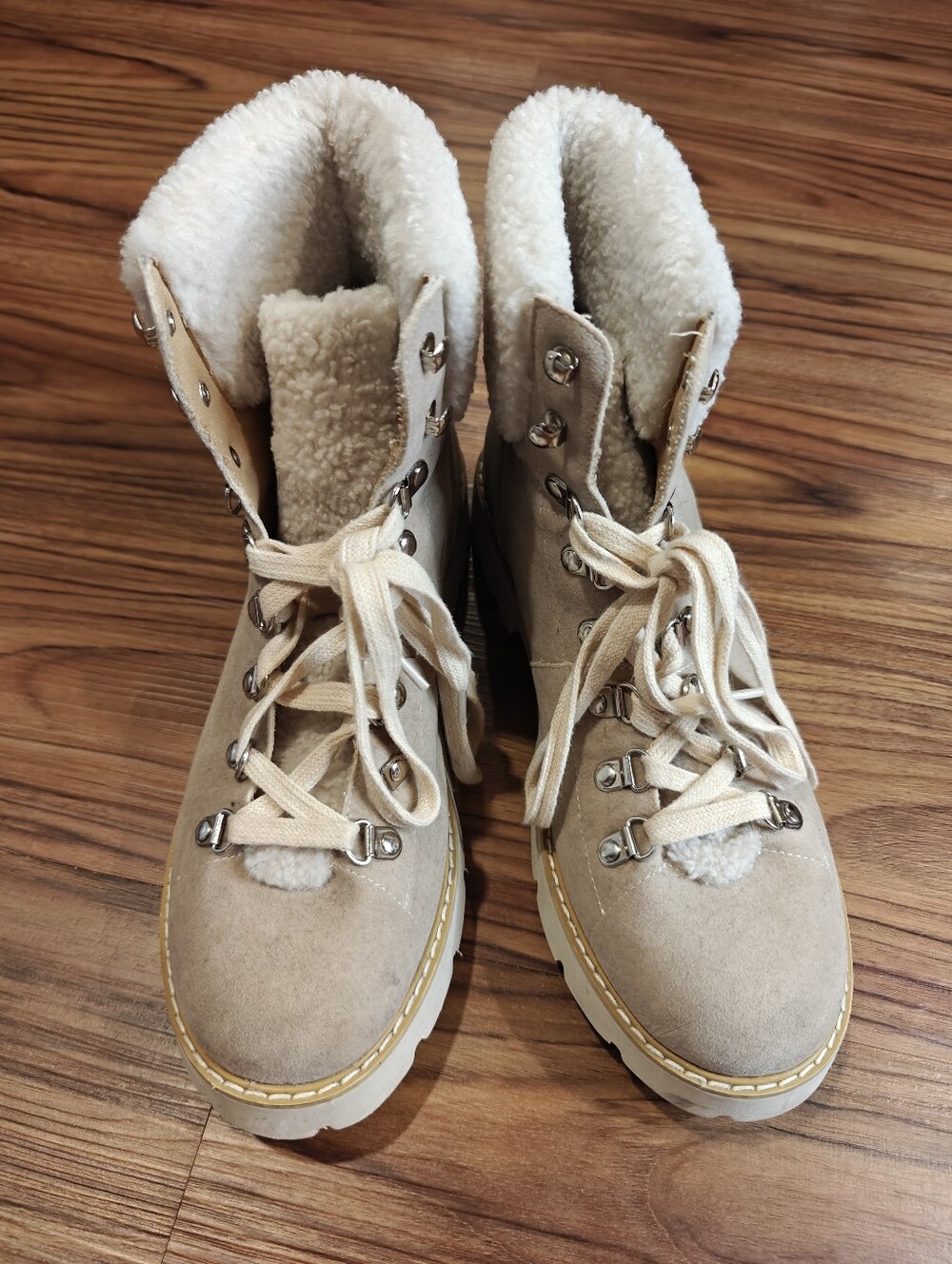 Cream Sherpa-Lined Lace-Up Hiking Ankle Boots